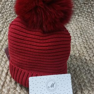 Gorro tapaorejas (color-grosella) “COUNTRY SENSAT” (lana)