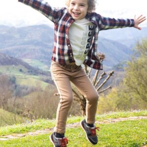 Pantalón slim fit para niño ECOFRIENDS