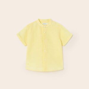 Camisa manga corta con motivo bordado y cuello mao para bebé