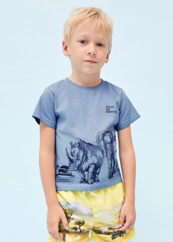 Camiseta de manga corta con motivo estampado para niño