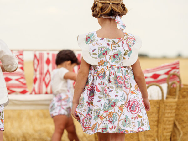 Vestido flores niña - Imagen 7