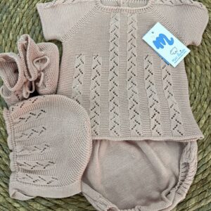 Traje 4P Corto M/C, culotte de punto, capota y patucos SHOWY