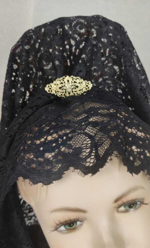Vestido Mantilla completo con limosnera, peina, mantilla y broche - Imagen 5