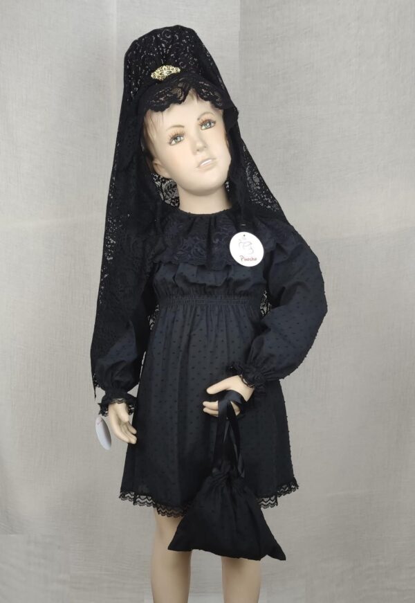 Vestido Mantilla completo con limosnera, peina, mantilla y broche - Imagen 4
