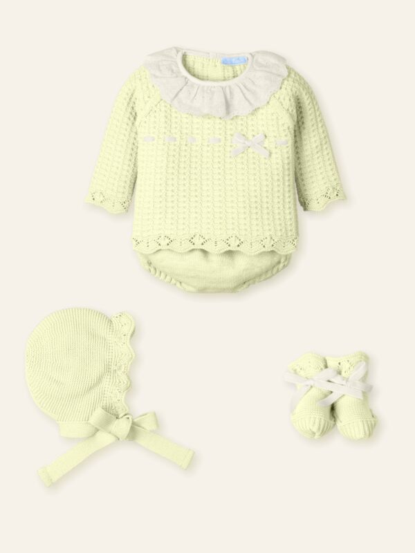 Traje 4P Canesú, culotte punto, capota y patucos pasacintas terciopelo "FLEUR VINTAGE"