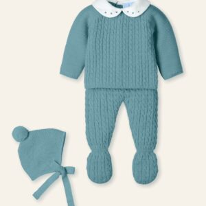 Traje 3P trencitas con cuello bordado y gorro pompom "CLOUD BRAIDE"