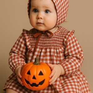 Jesusin con capota y cubrepañal familia cretona